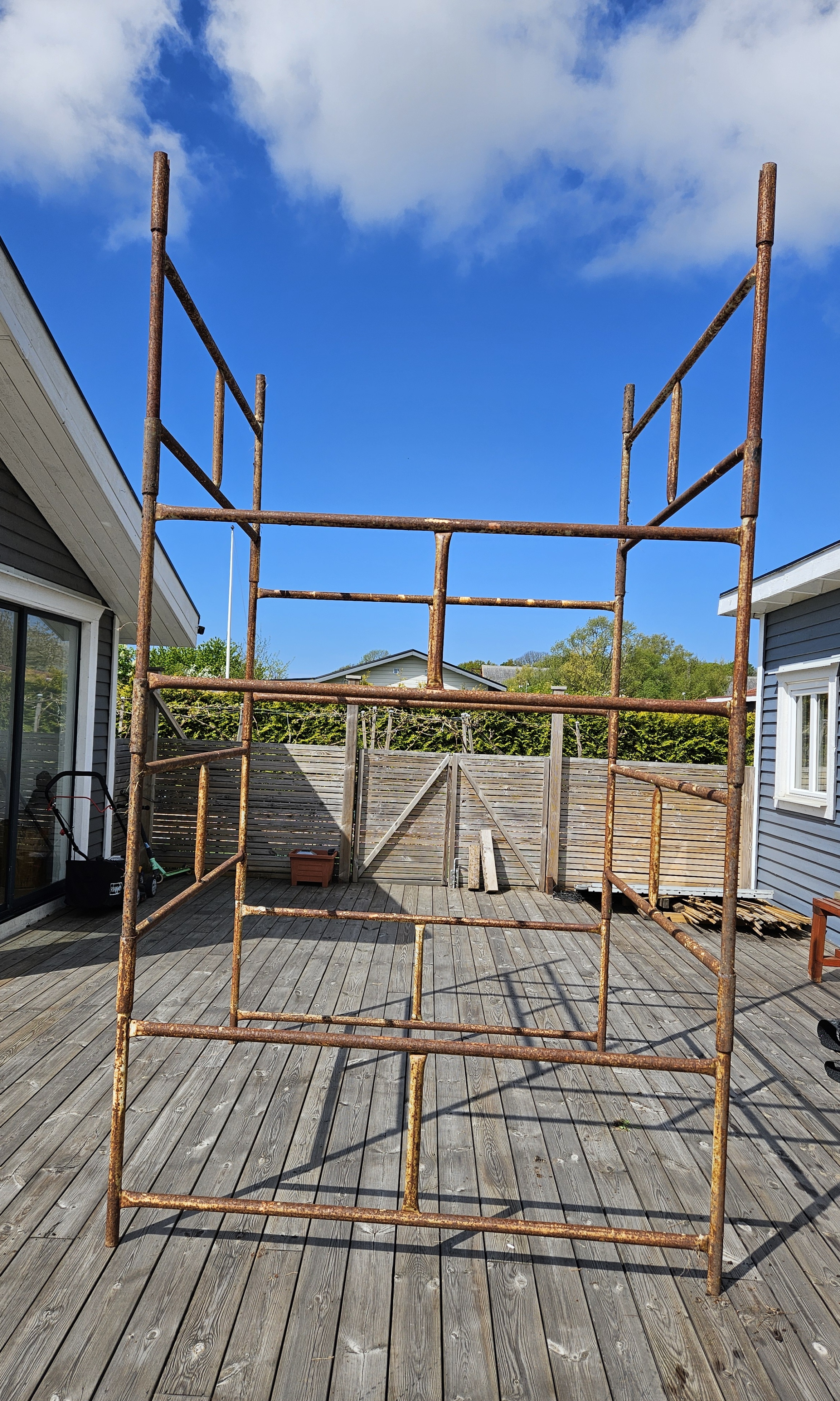 Byggställning för inomhus och utomhus 