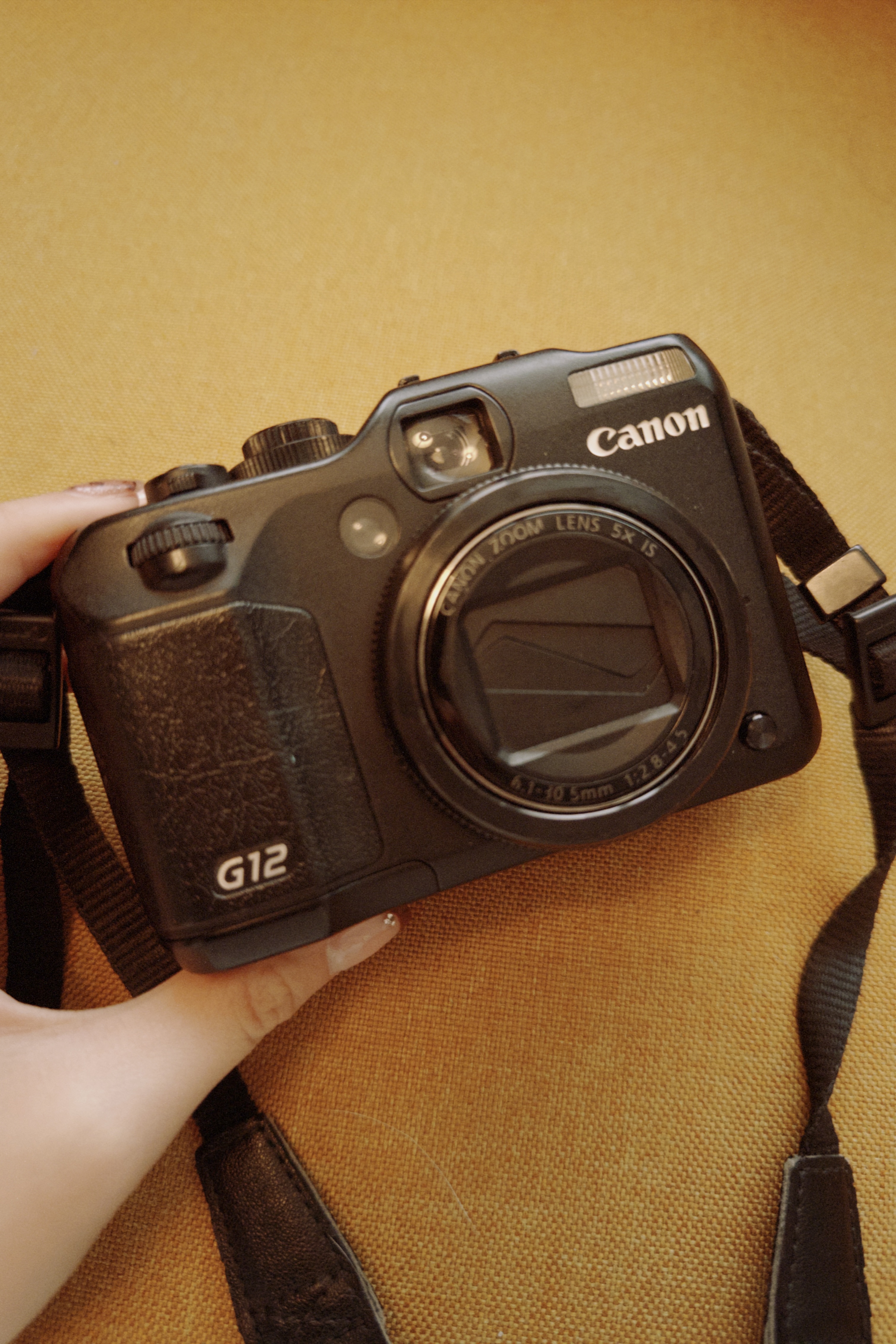 Canon powershot g12
