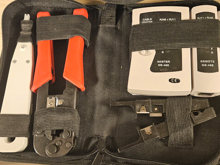 Verktygsväska för nätverksinstallation