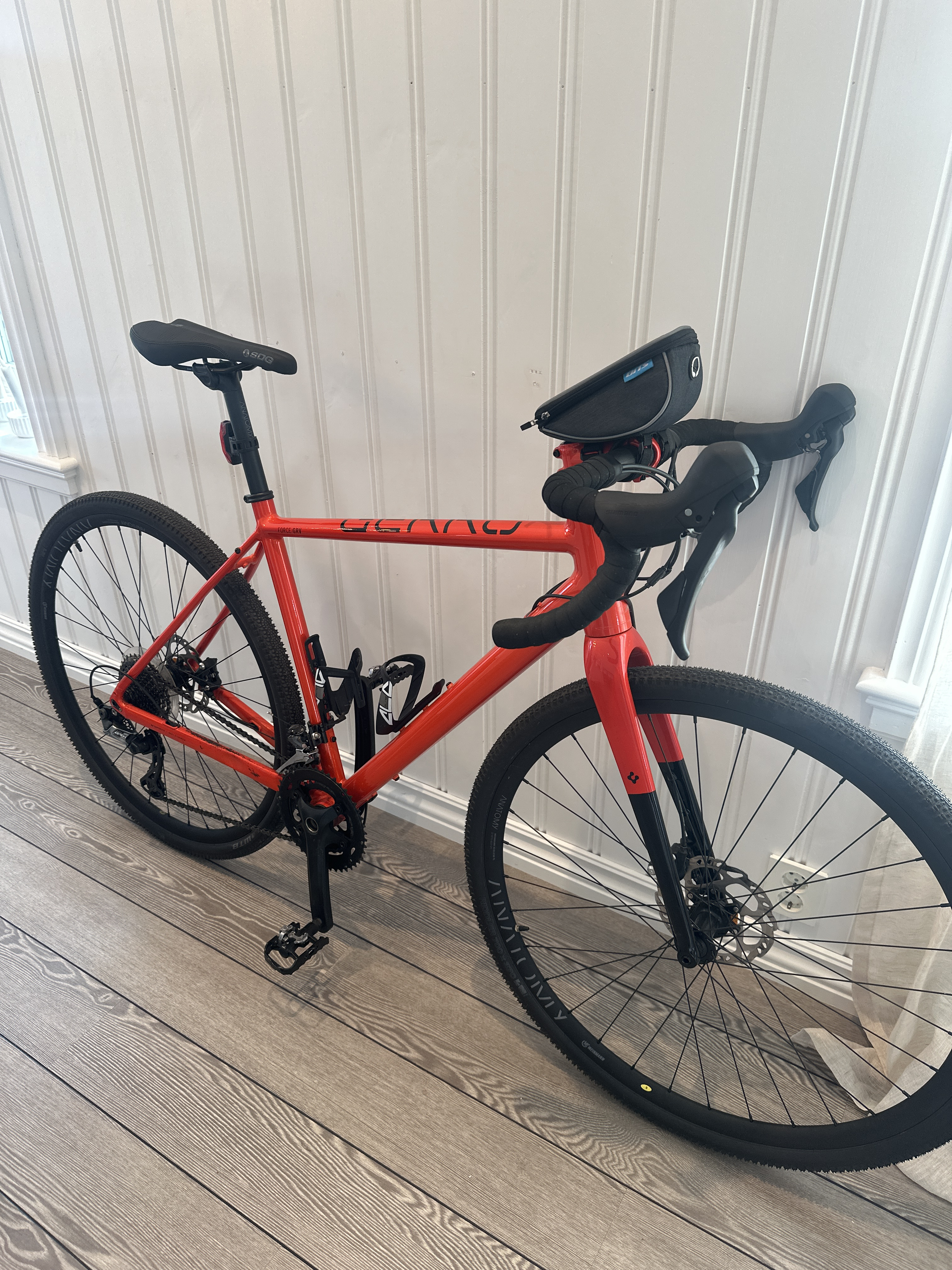 2025 gekko force grv - gravel / grusracer