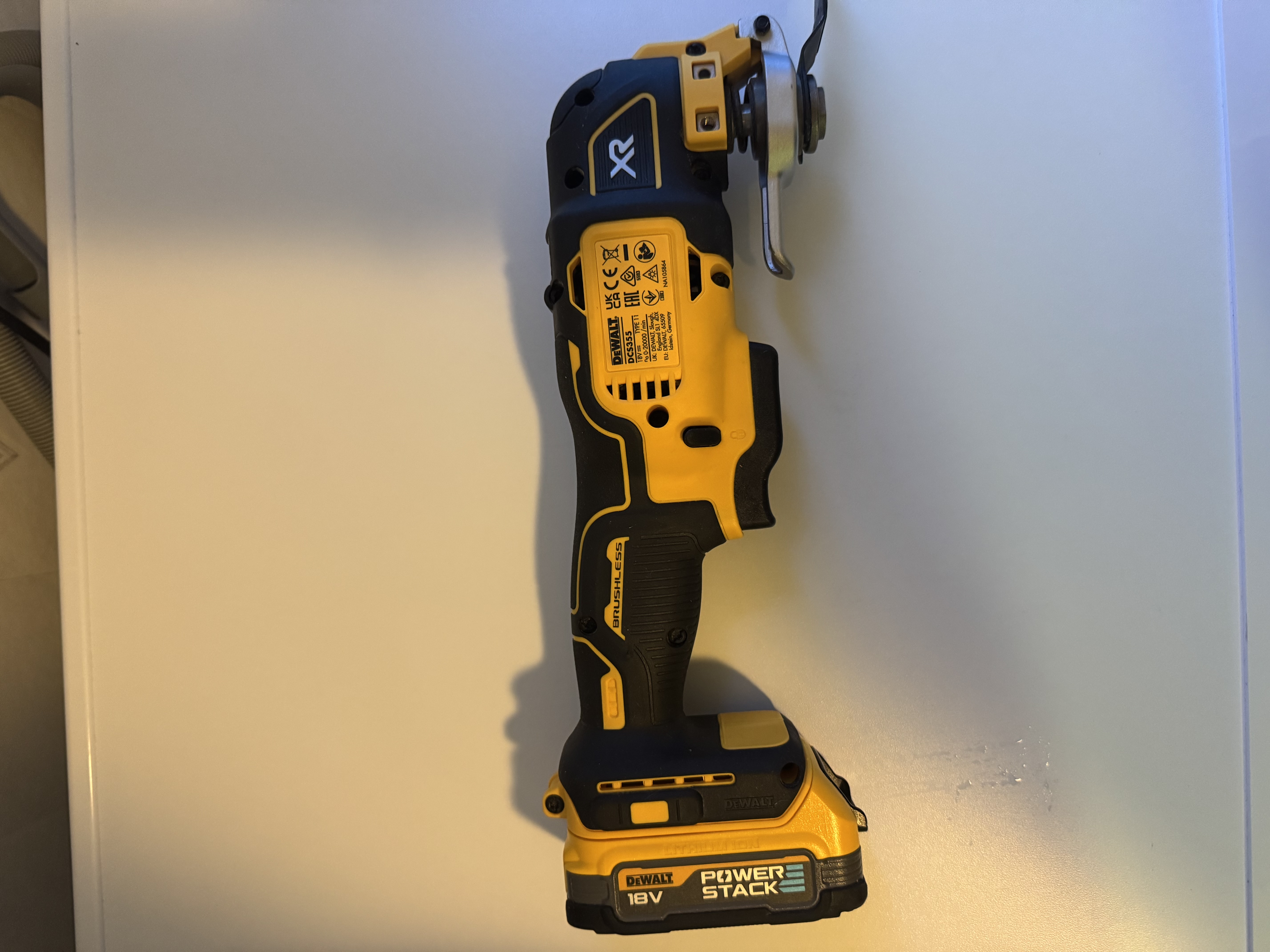 Dewalt 18v xr multikutter dcs355n