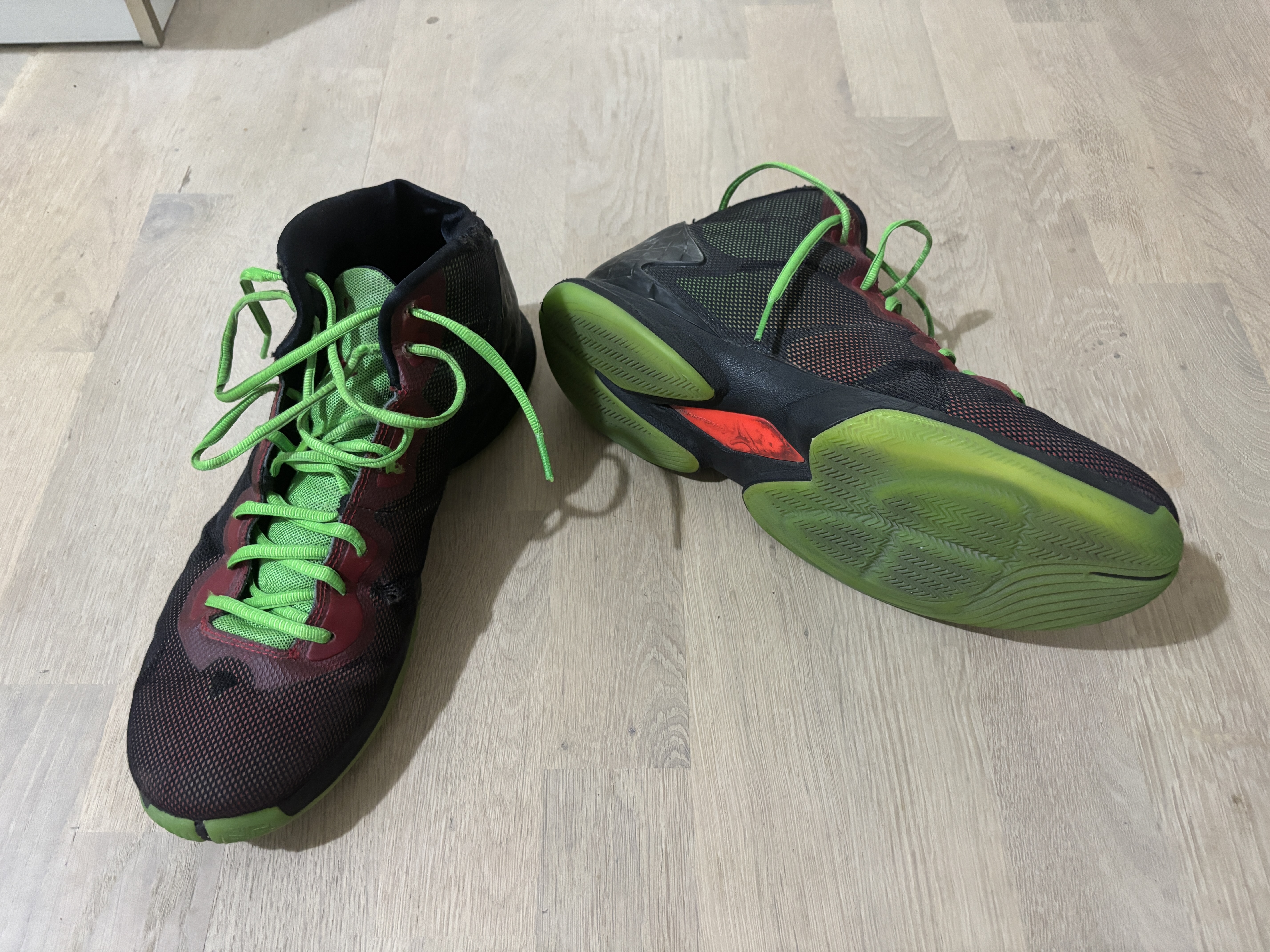 Basketskor stl 46 (nike air jordan superfly 4)