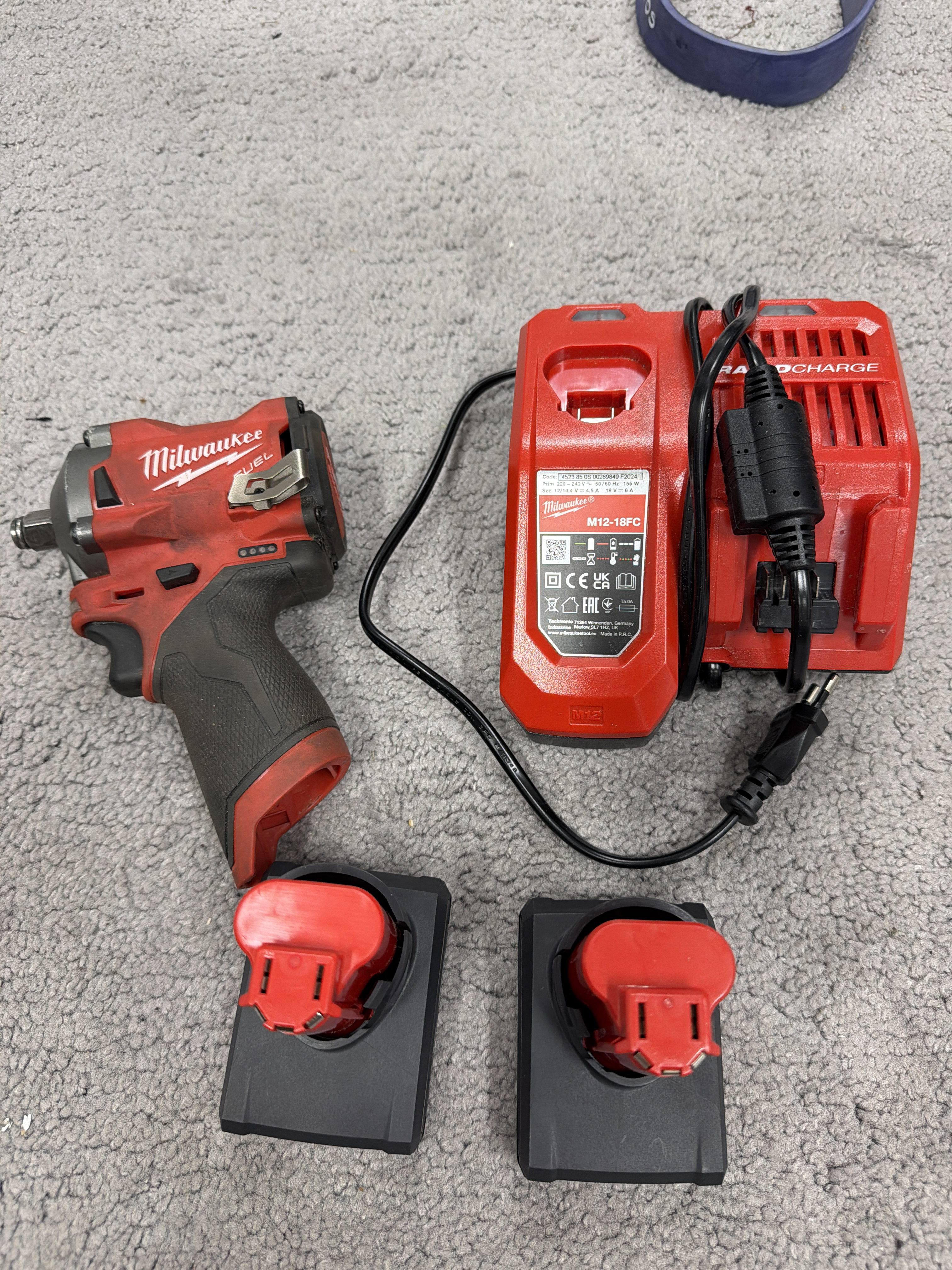 Mutterknackare milwaukee m12