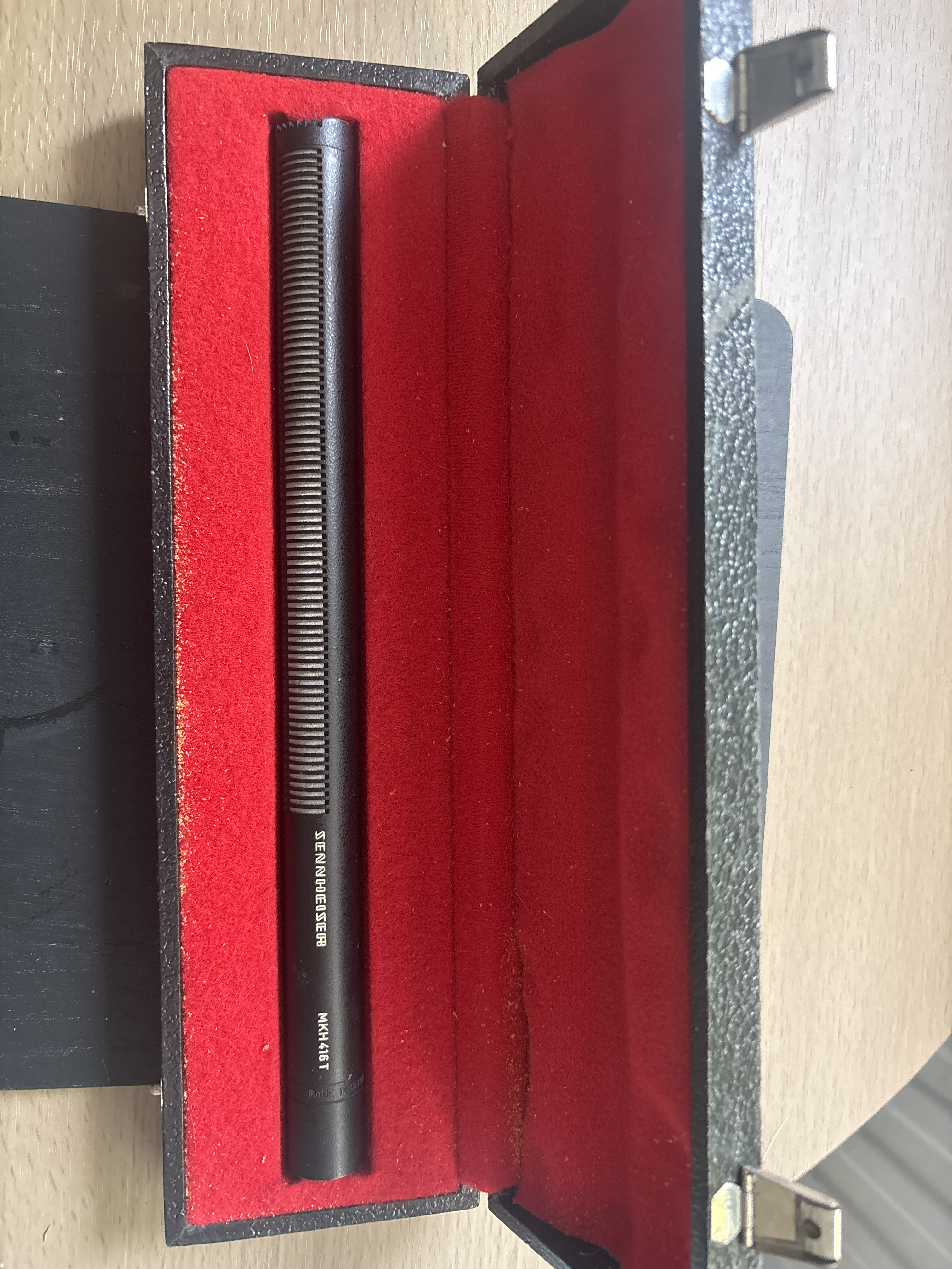 Sennheiser mkh416t with phantom power adaptor