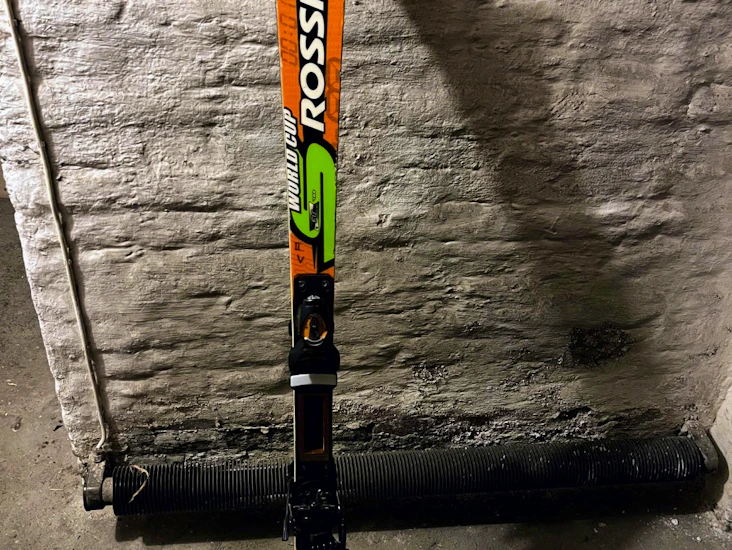 Rossignol alpinksi (lengde 155 cm)