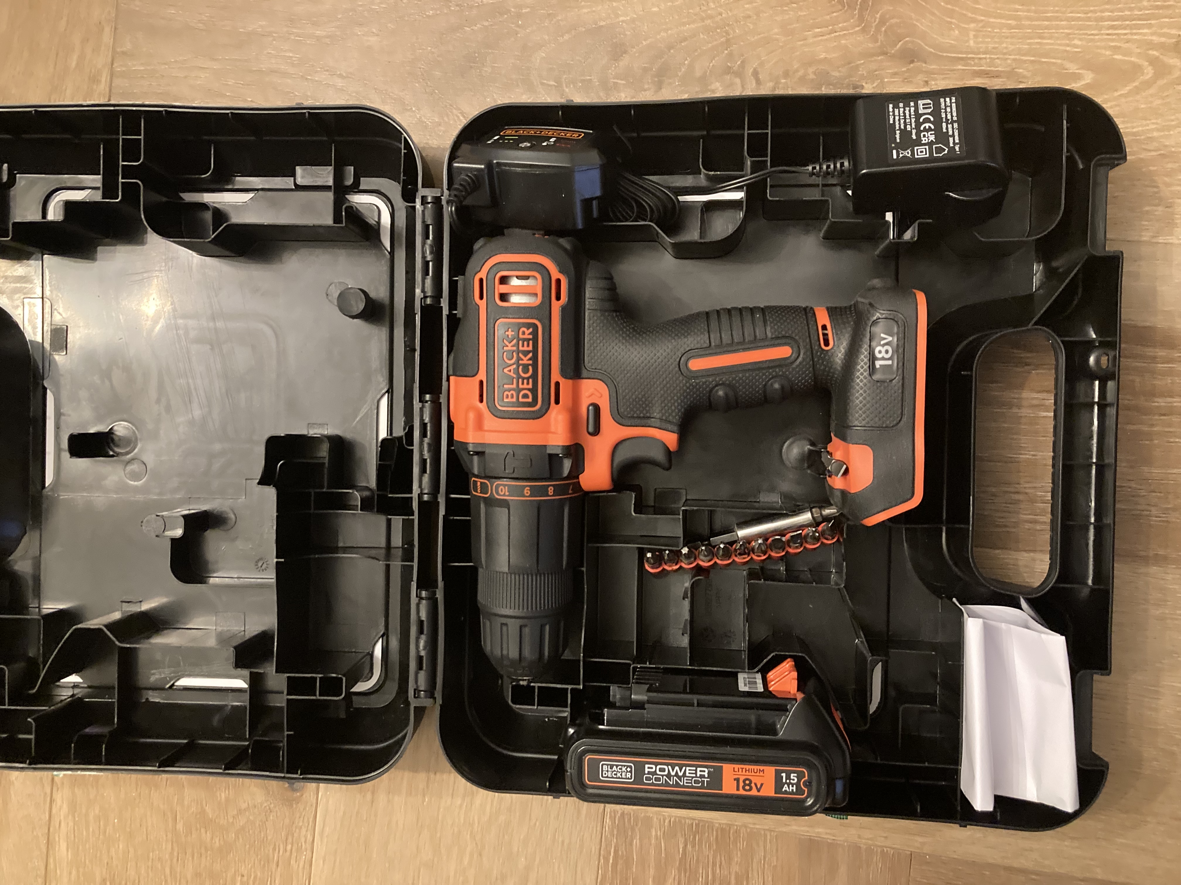 Power drill cordless 