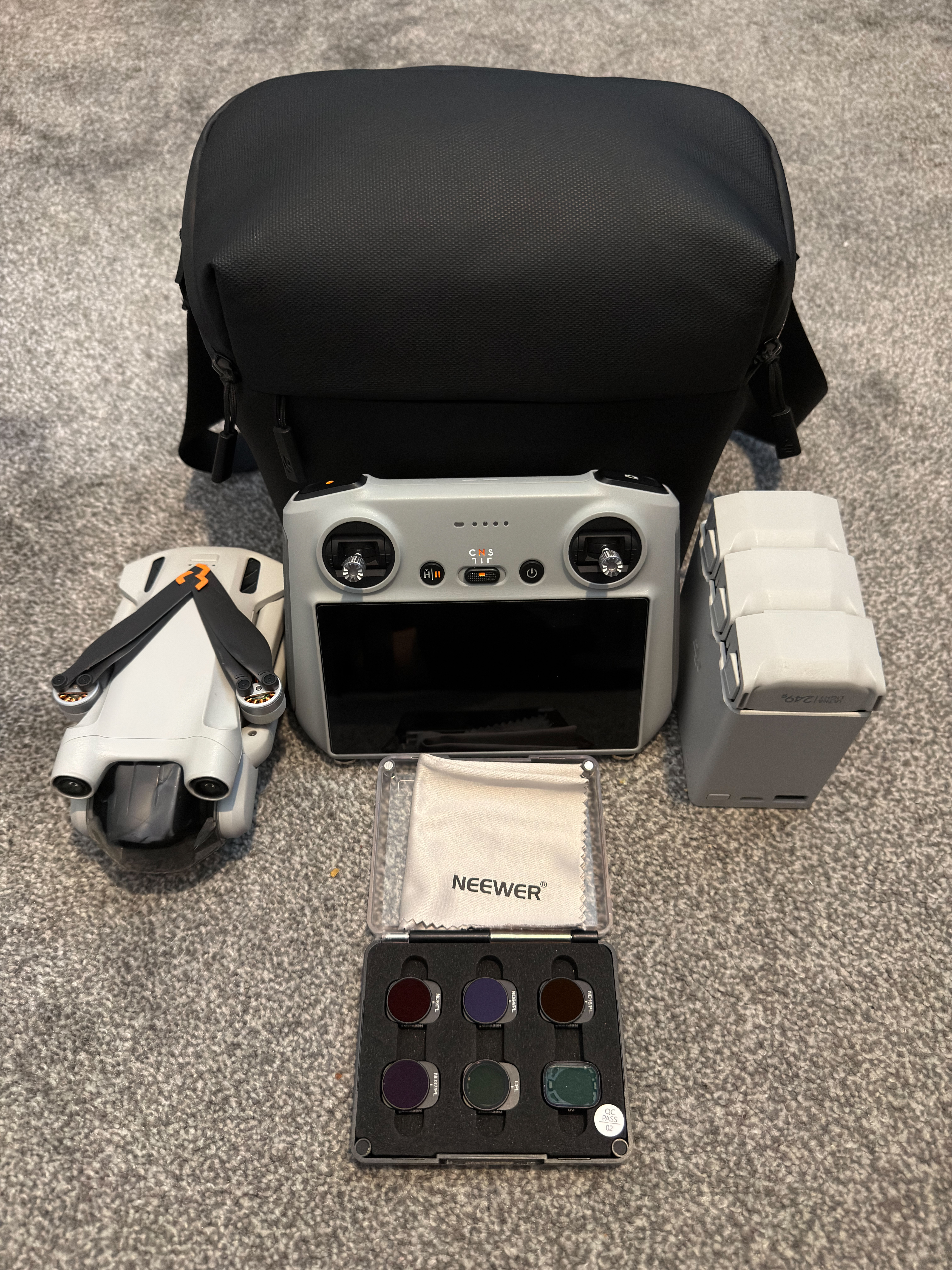 Dji mini 3 pro + rc controller + fly more combo