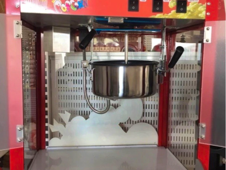 Popcorn maskine udlejes!