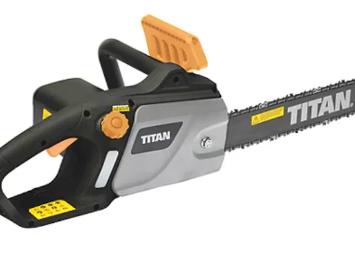 Titan 2000w 16” chainsaw