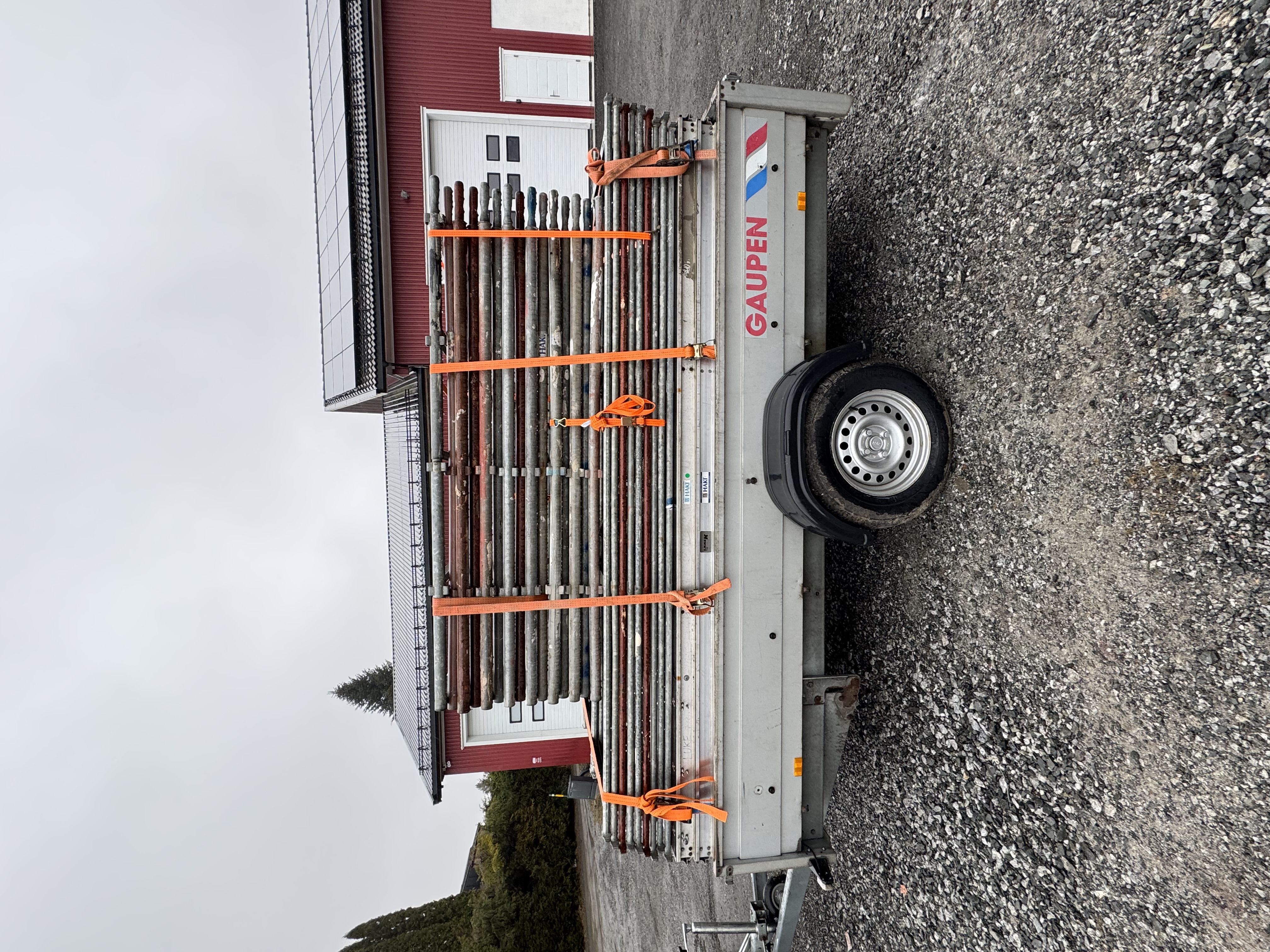 Haki rammestillas 99 m² på tilhenger – selvbetjent & superenkelt! 🏗️