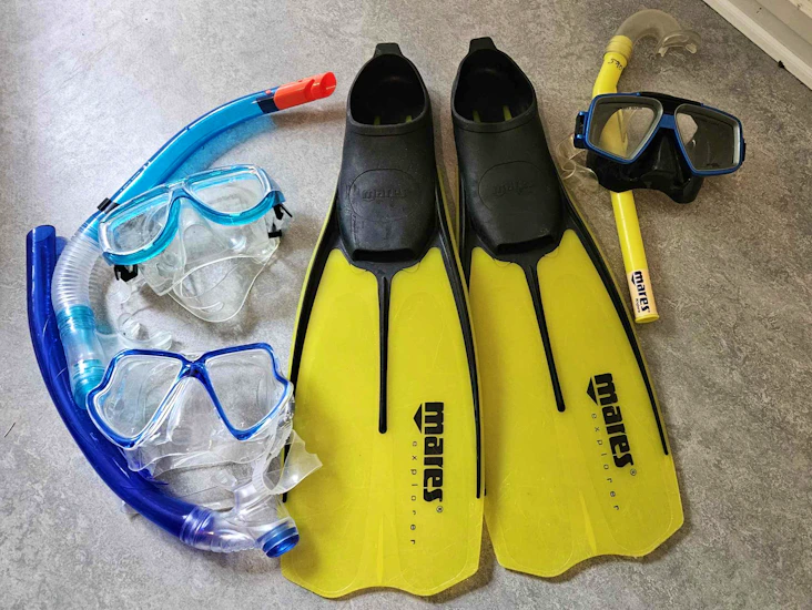 Snorkelutrustning med tillbehör