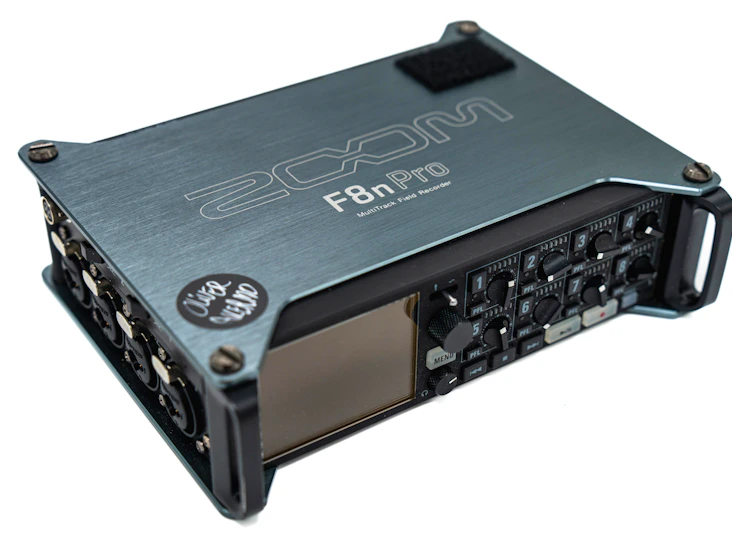 Zoom f8n pro - 8-kanals 32 bit recorder + tillbehör