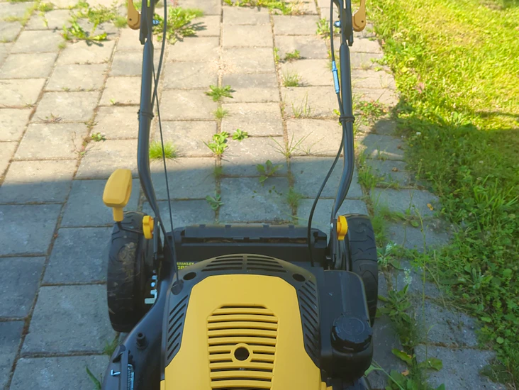 Stanley gressklipper 2,3 kw 46 cm