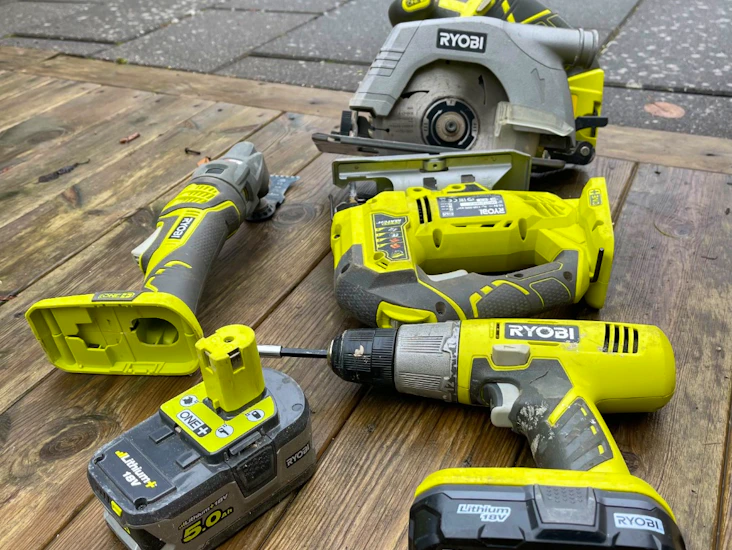 Elverktyg, cirkelsåg, sticksåg, spikpistol