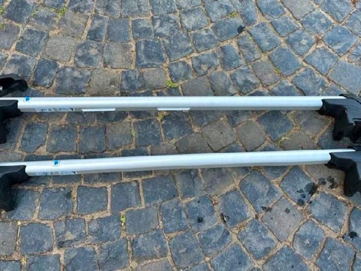 Volkswagen original lasthållare / takräcken