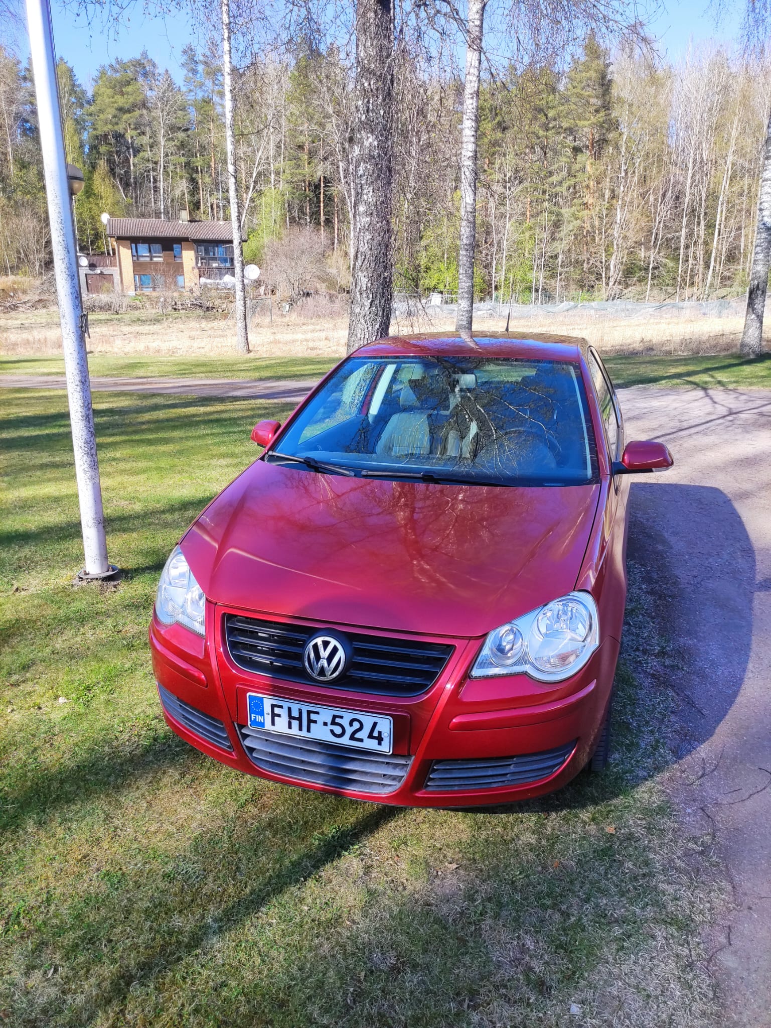 Voilkswagen polo (fhf-524)