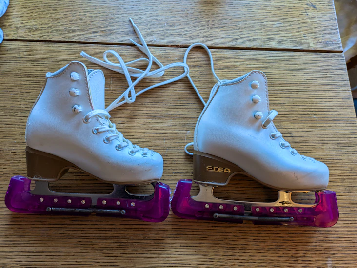 Edea brio skridskor stl 190 med skena 7