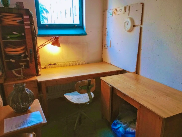 Vill dela lokal i sundbyberg