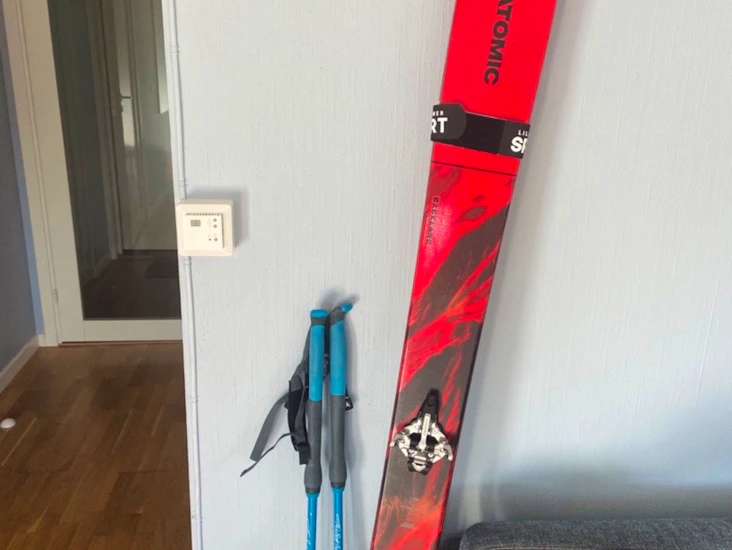 Atomic backland toppturski leies ut (107 mm)