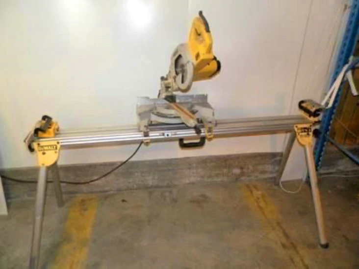 Dewalt gersåg med stativ