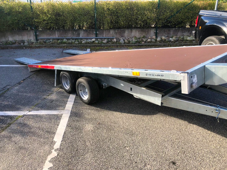 Uthyres biltransportsläp / maskinsläp