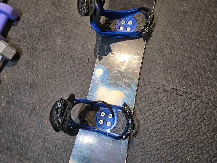 160 cm ride catalyst snowboard