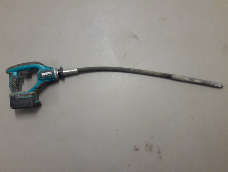 Makita dvr350 batteridriven betongvibrator