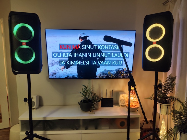 Pätevä karaokelaitteisto