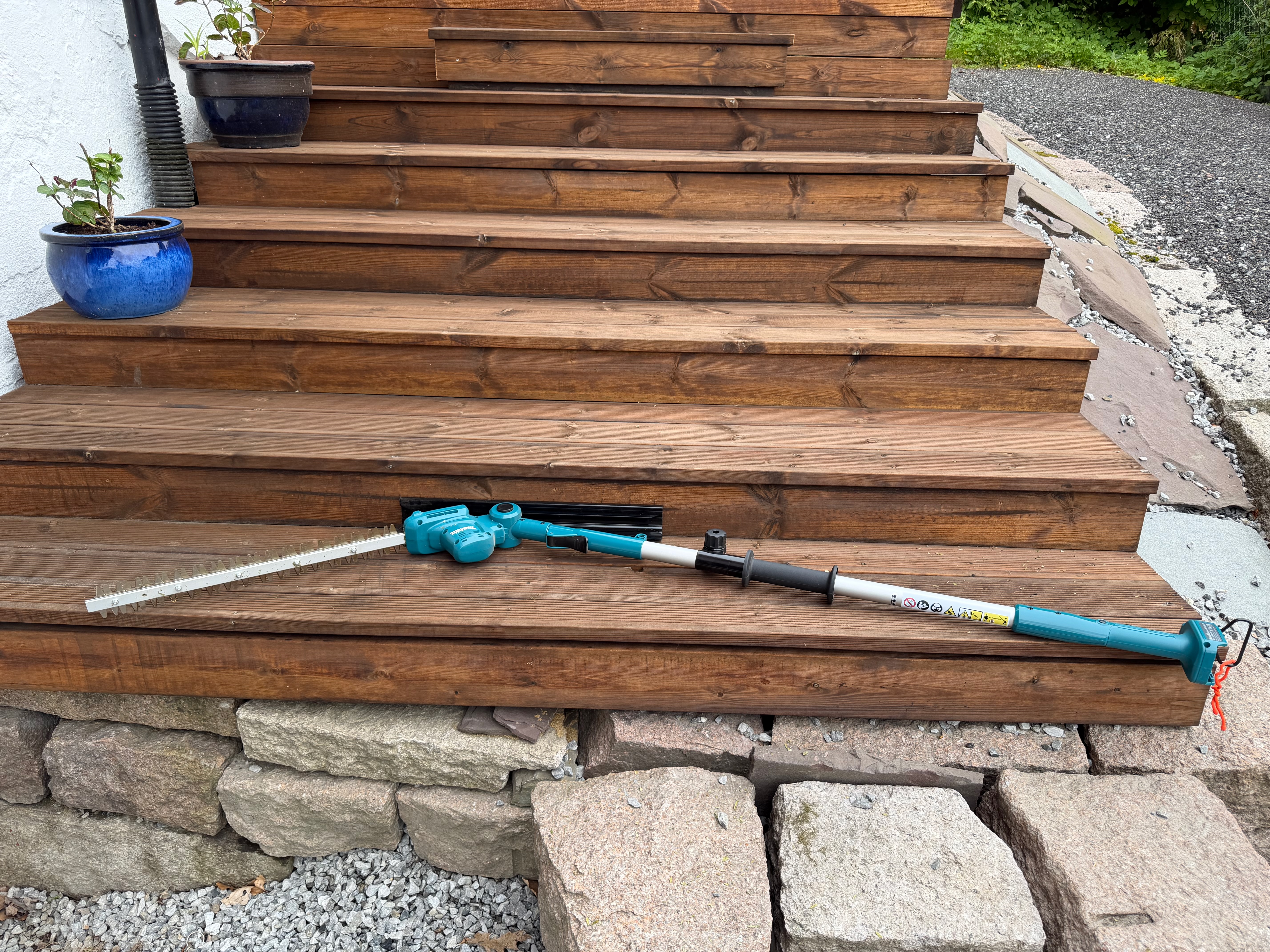 Makita teleskopisk hekktrimmer