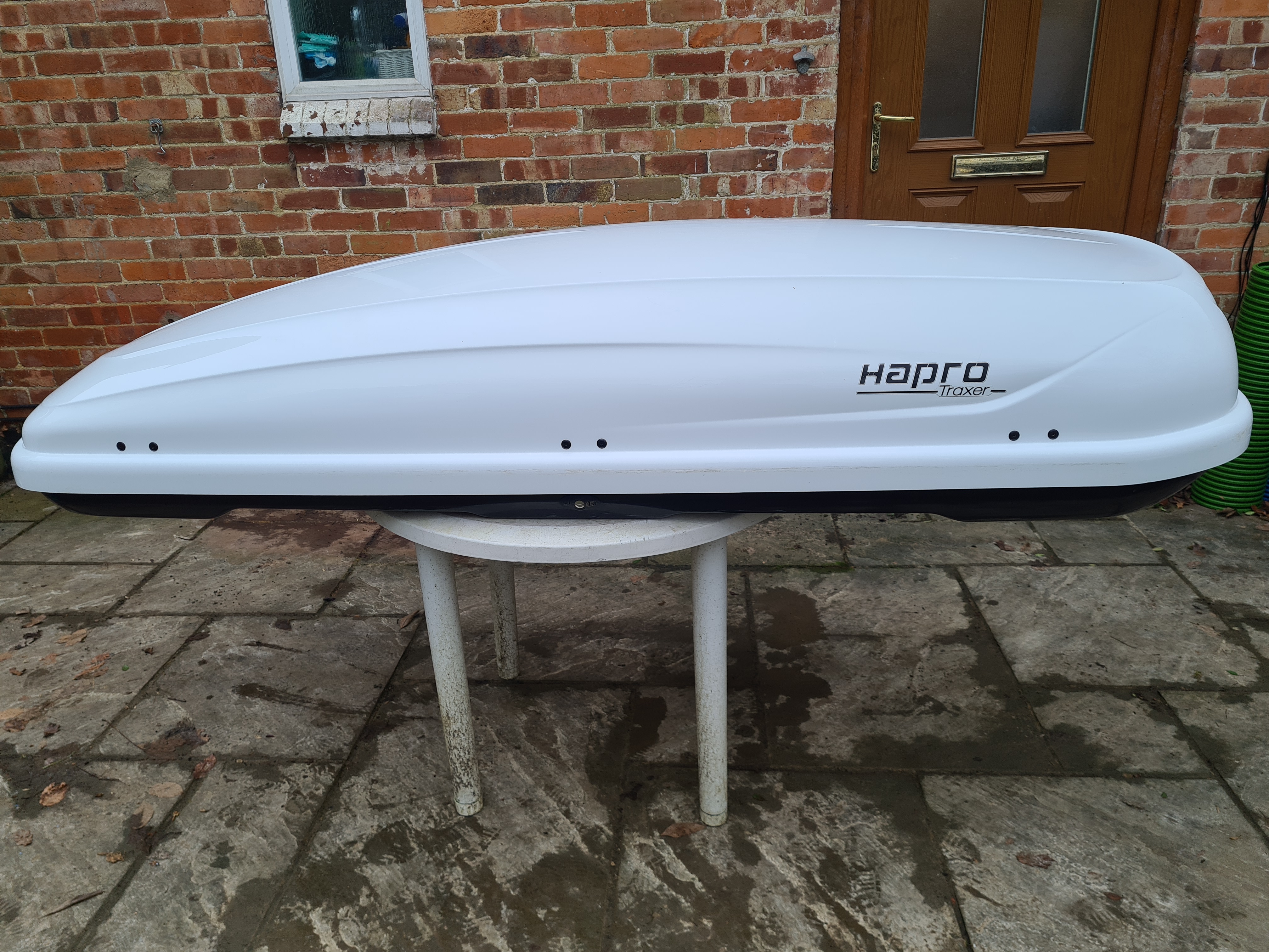 Hapro traxer 8.6 roof box 530l