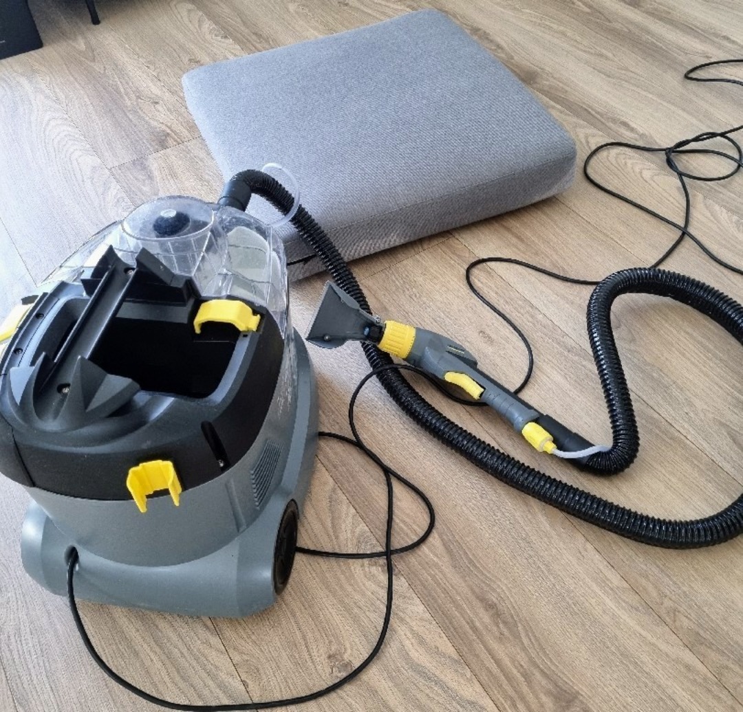 Møbel- og tekstilrenser