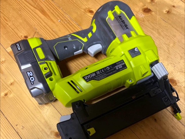 Ryobi r18n18g spikerpistol