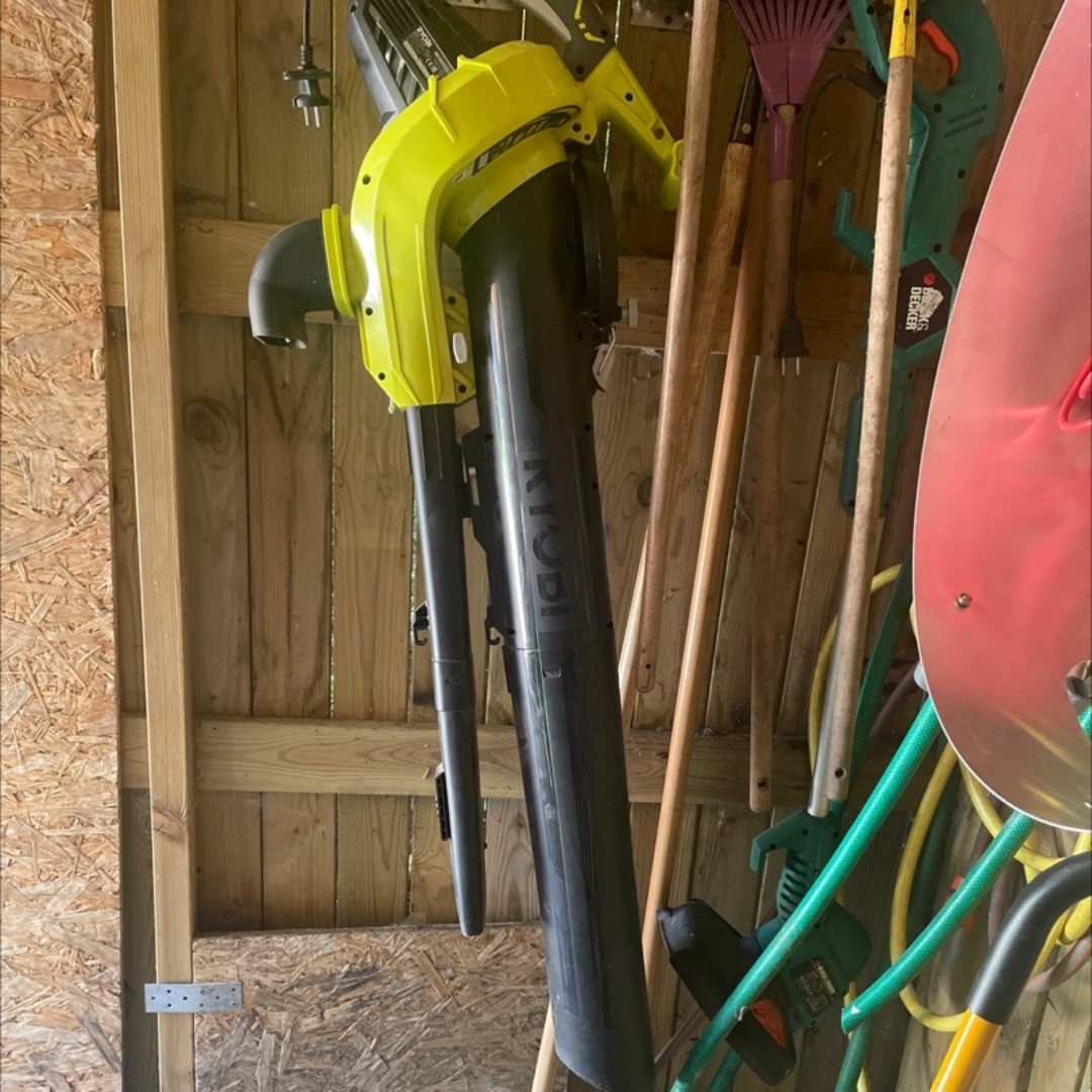 Ryobi lövblås