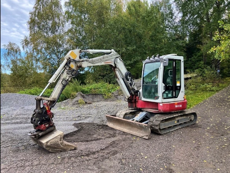 Takeuchi 3,5ton med tillbehör
