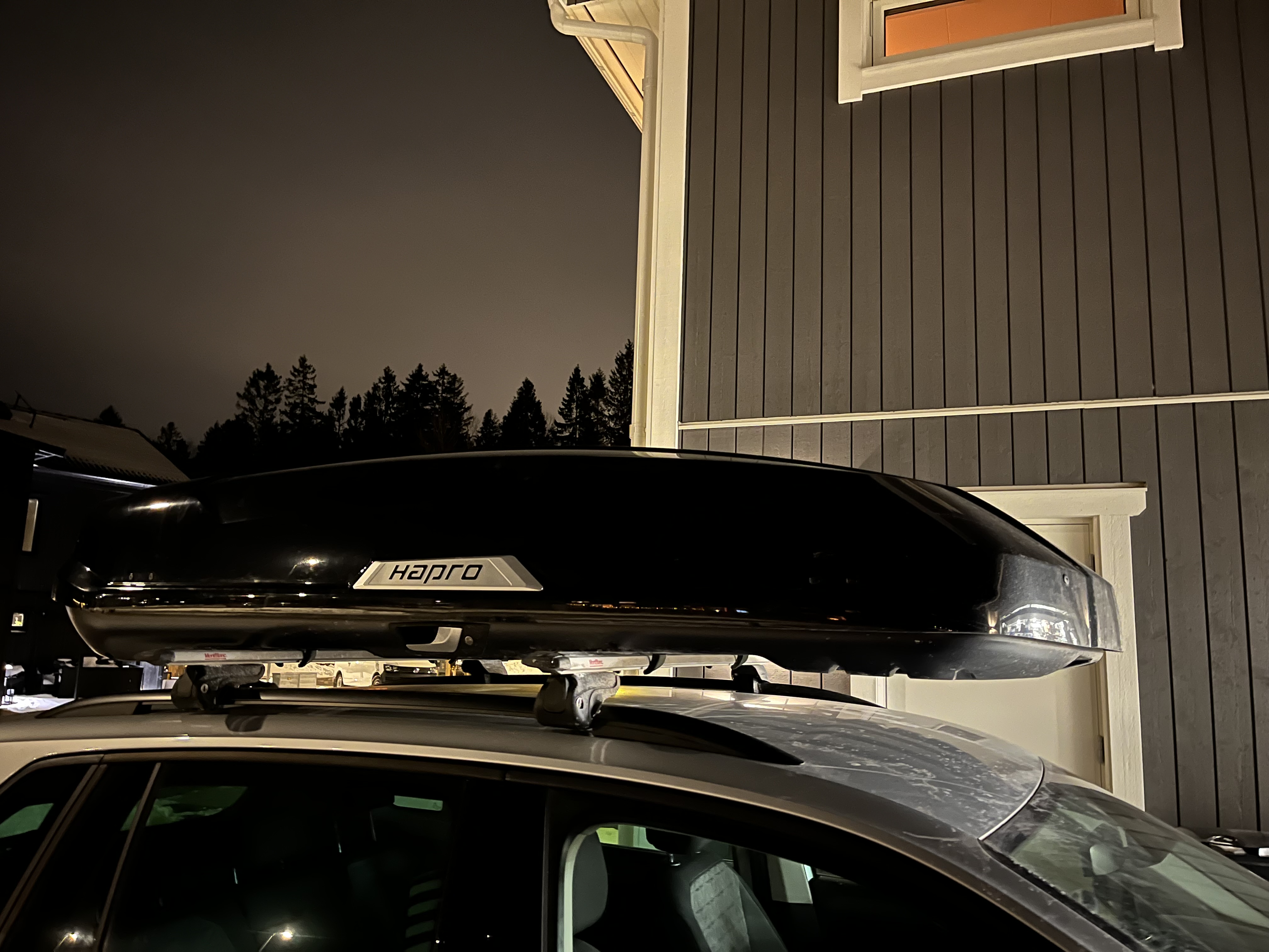 Takbox hapro trivor xxl 640 liter