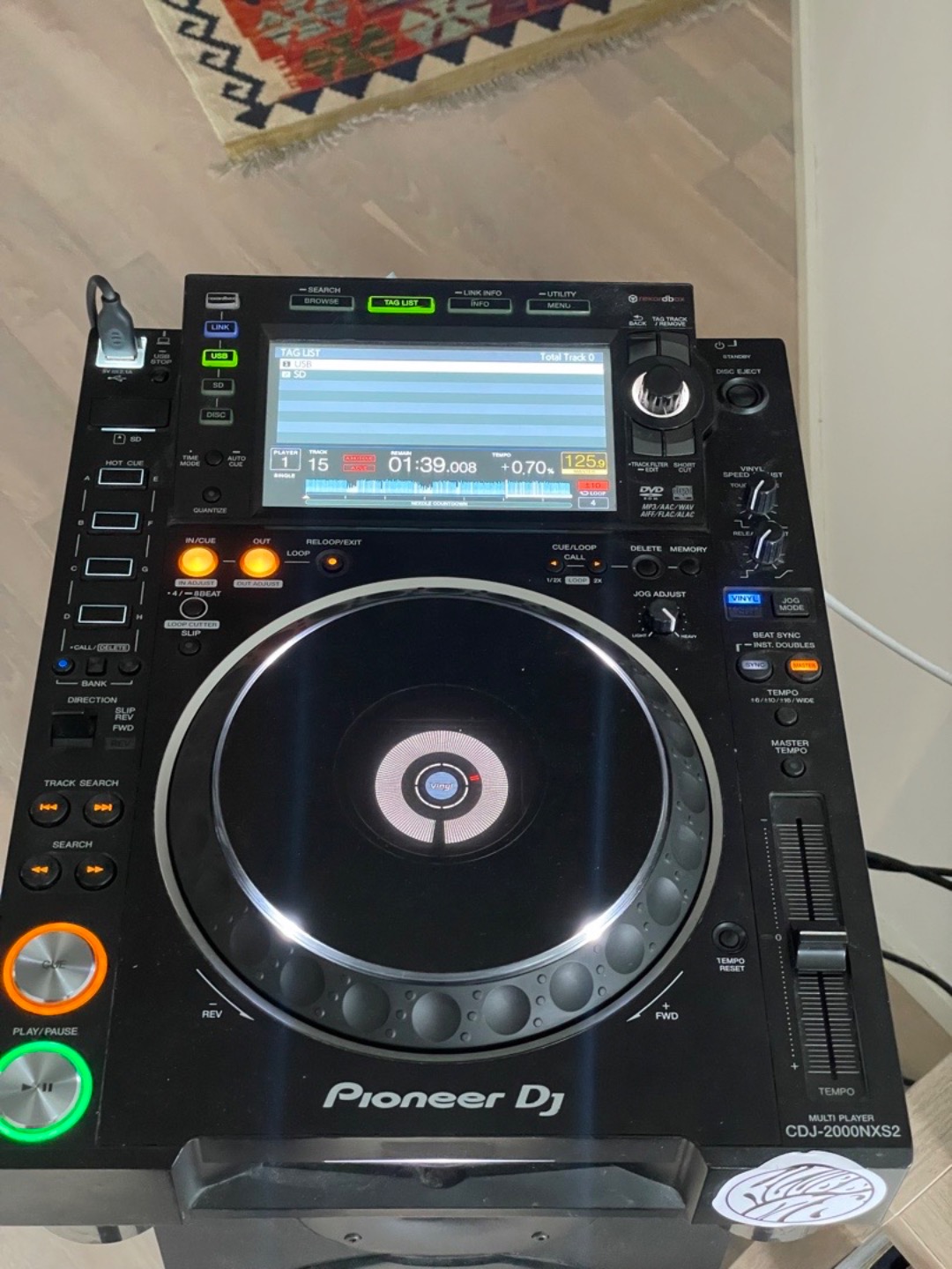 Xone 96 paket med vinyl och cd spelare