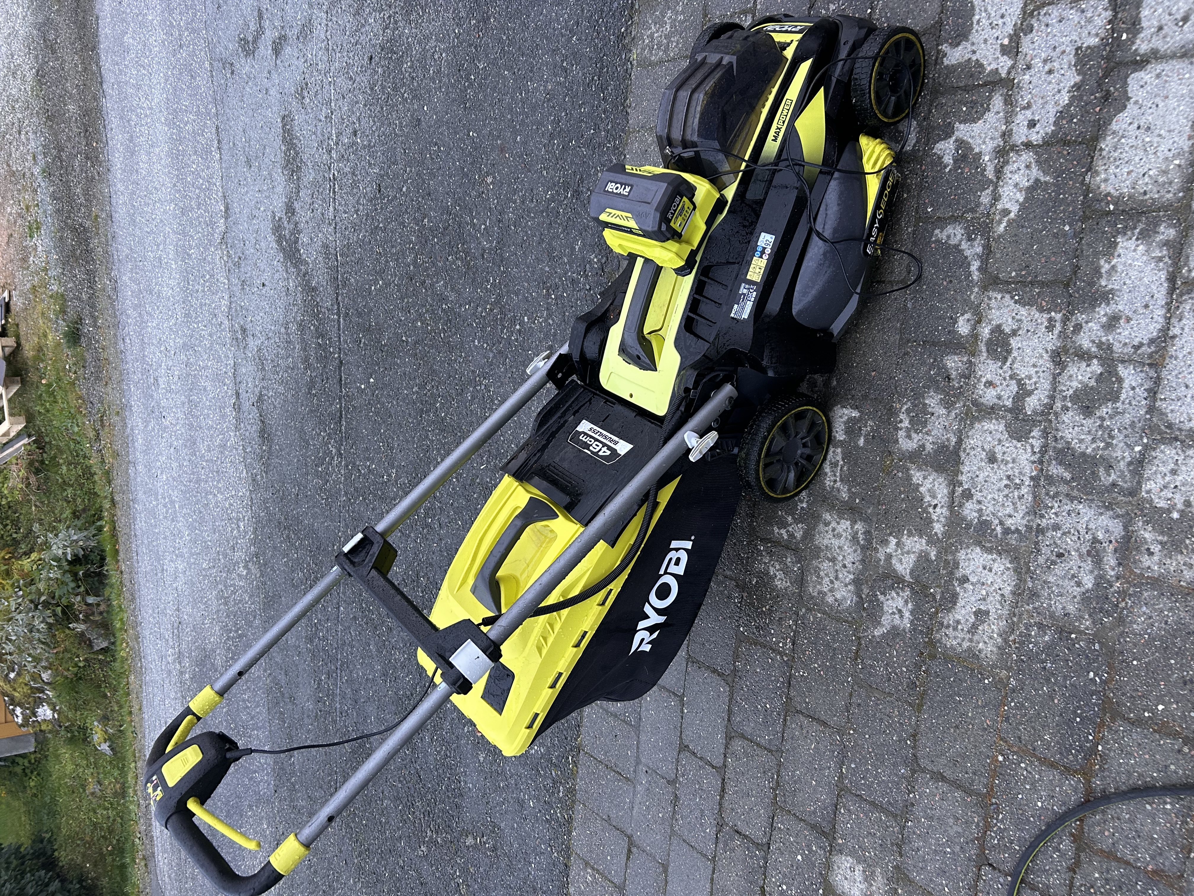 Elektrisk gressklipper 46cm 36v ryobi - 5ah batteri