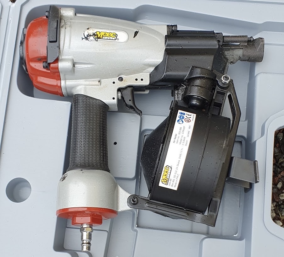 Pappspikpistol 22-45 mm