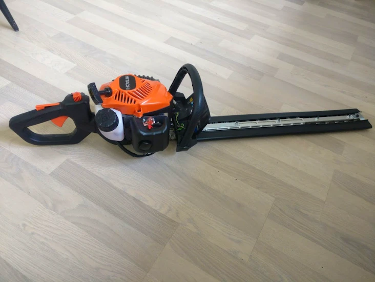Hitachi häcksax 52cm bensin