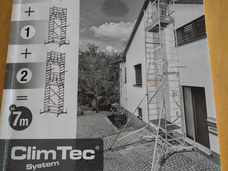 Ställning i aluminium