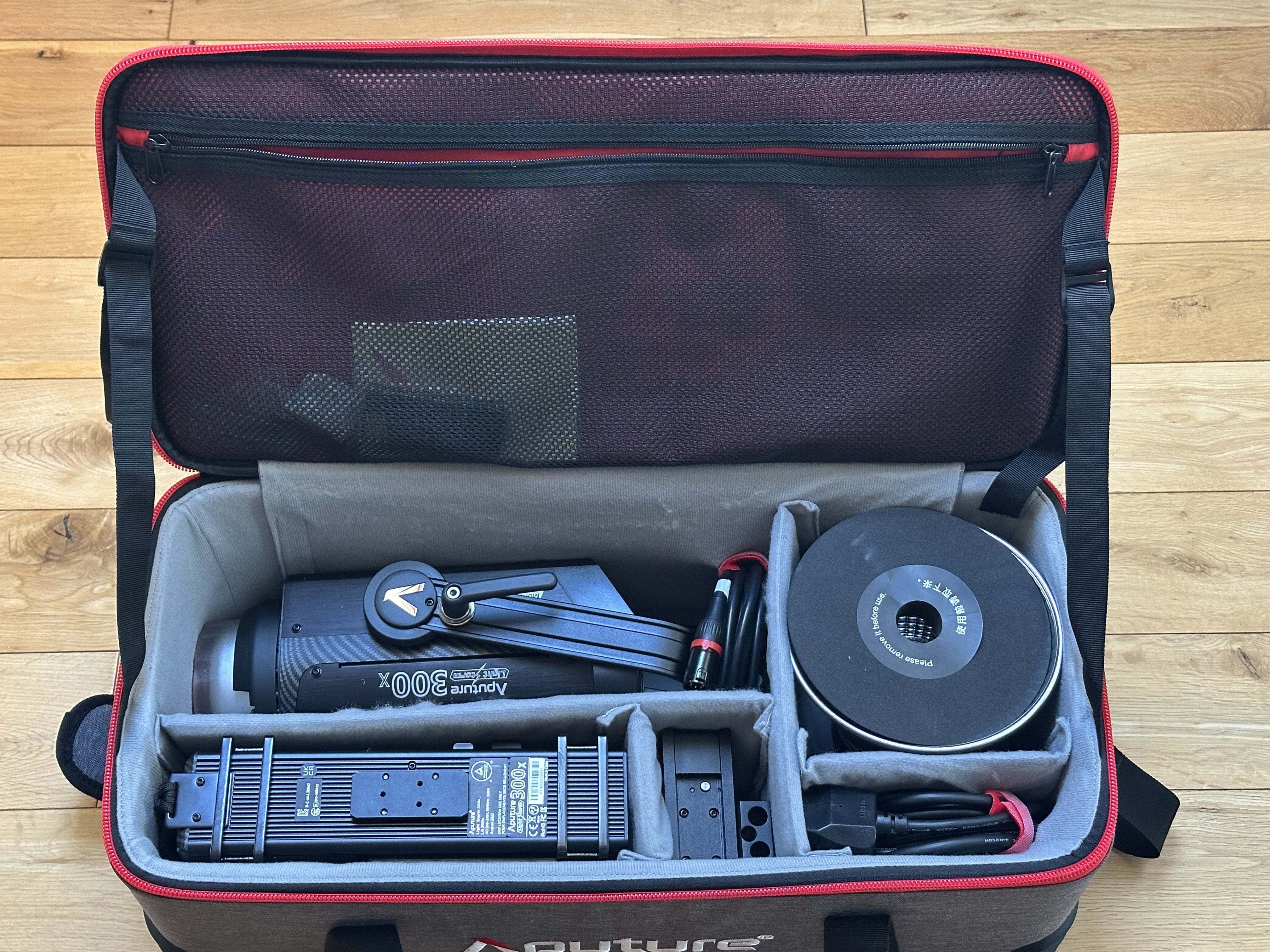 Aputure ls 300 x