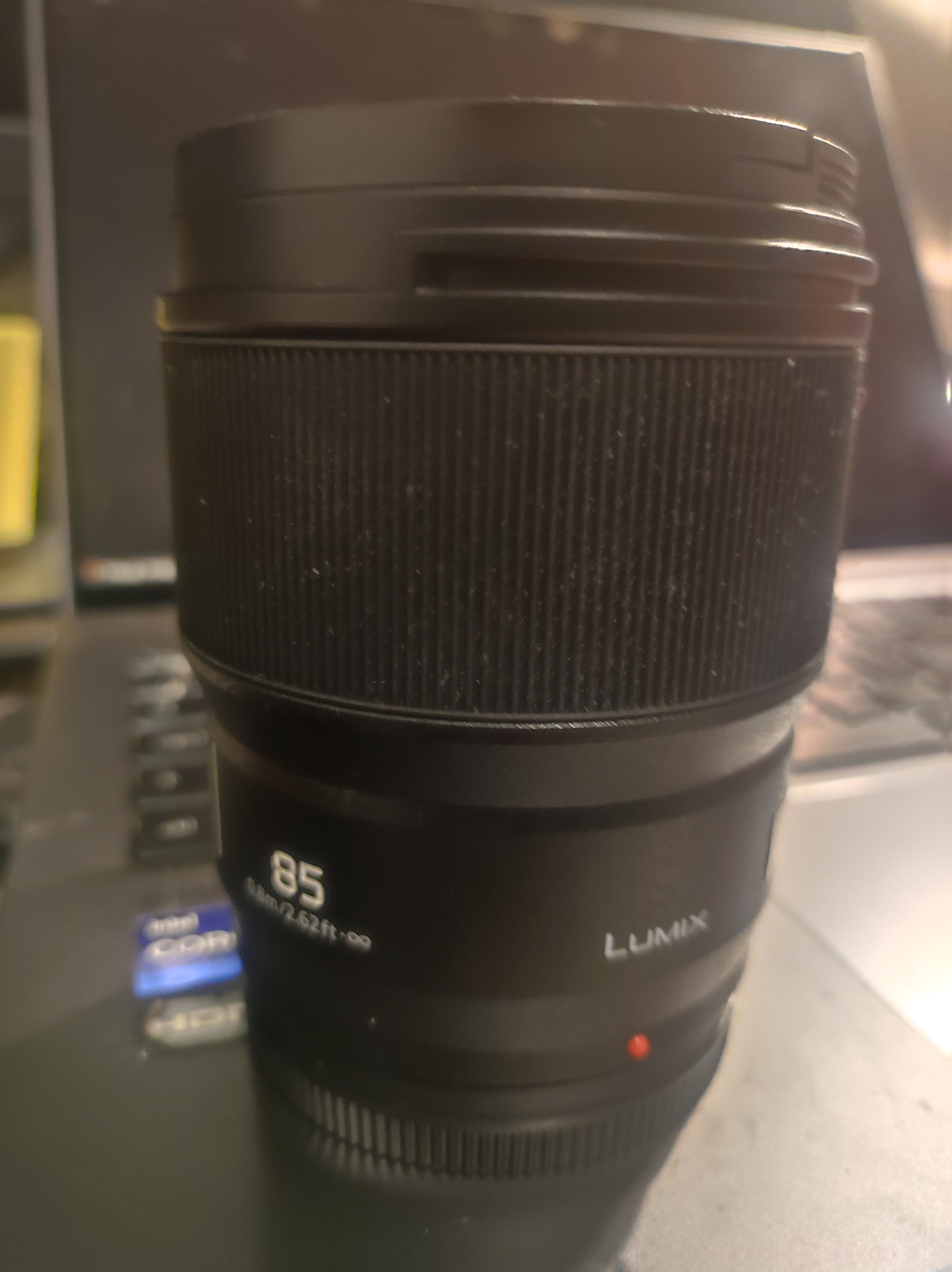 Panasonic lumix 85mm f1.8 lens