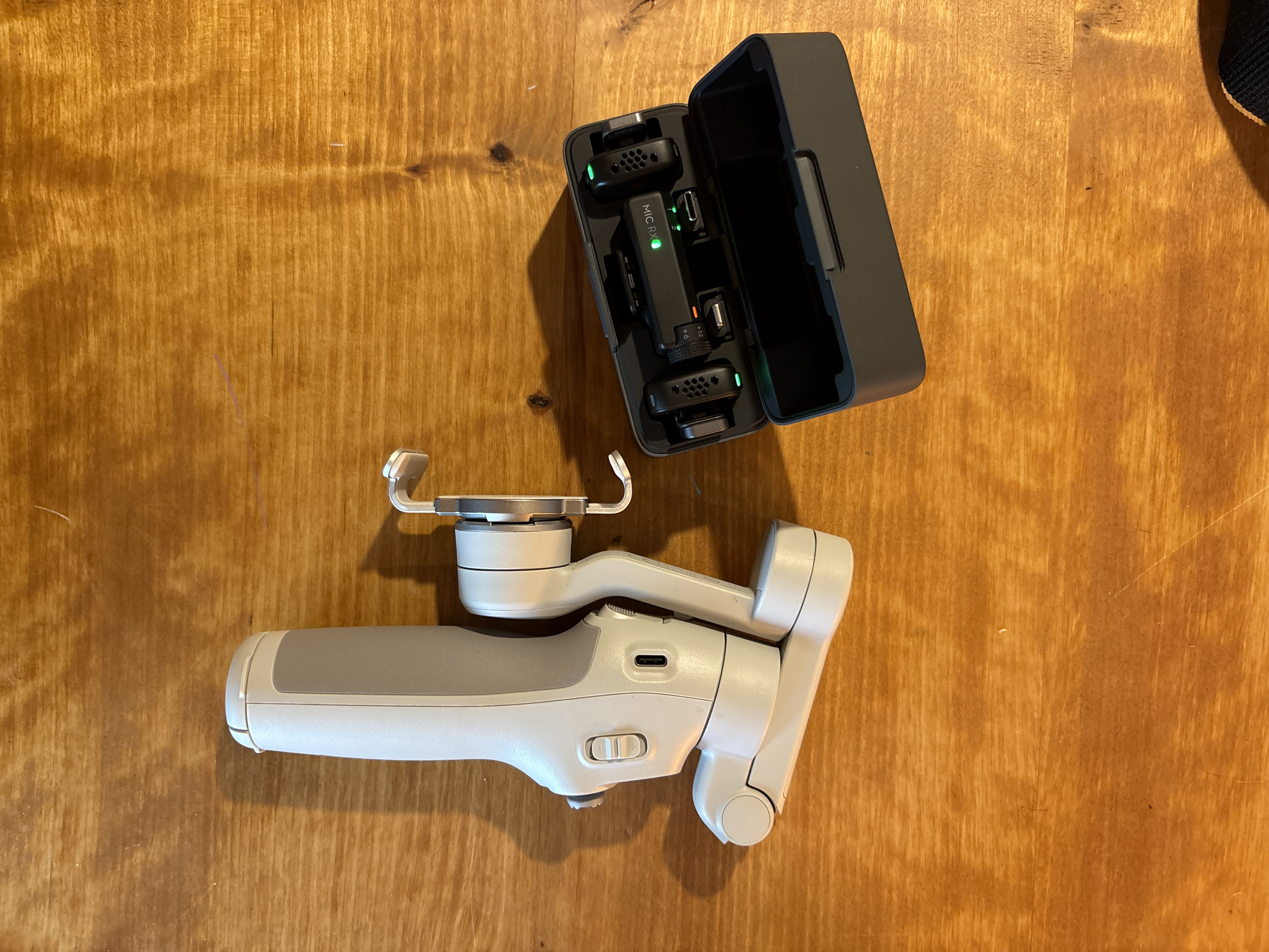 Dji gimbal + 2 trådlösa mikrofoner