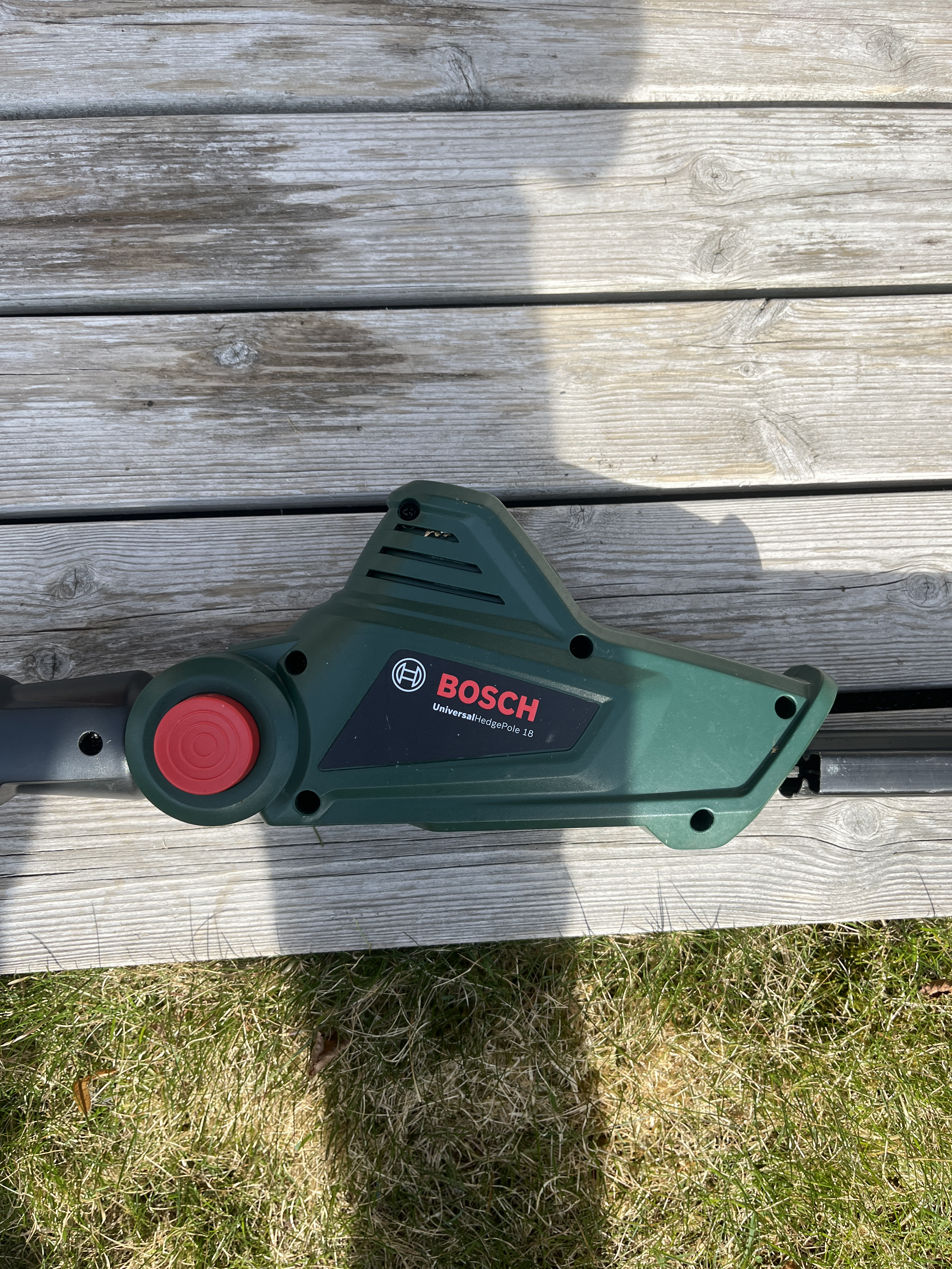 Bosch universal hedgepol 18
