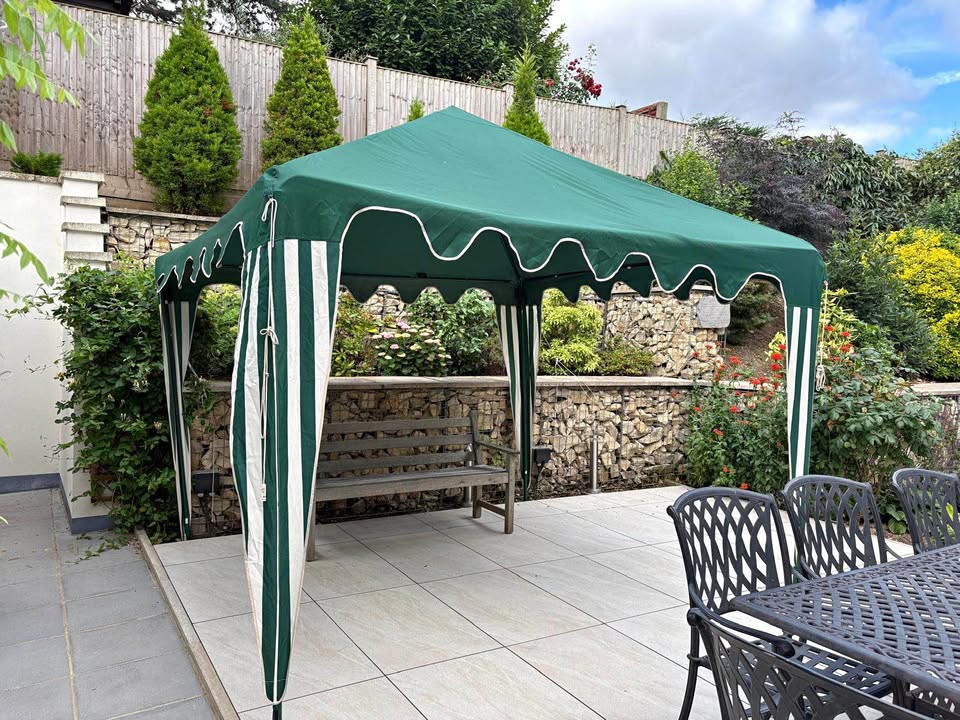 Gazebo / marquee 3m x 3m