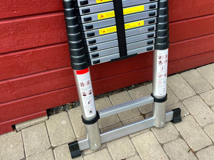 Teleskopstege: 3.8m