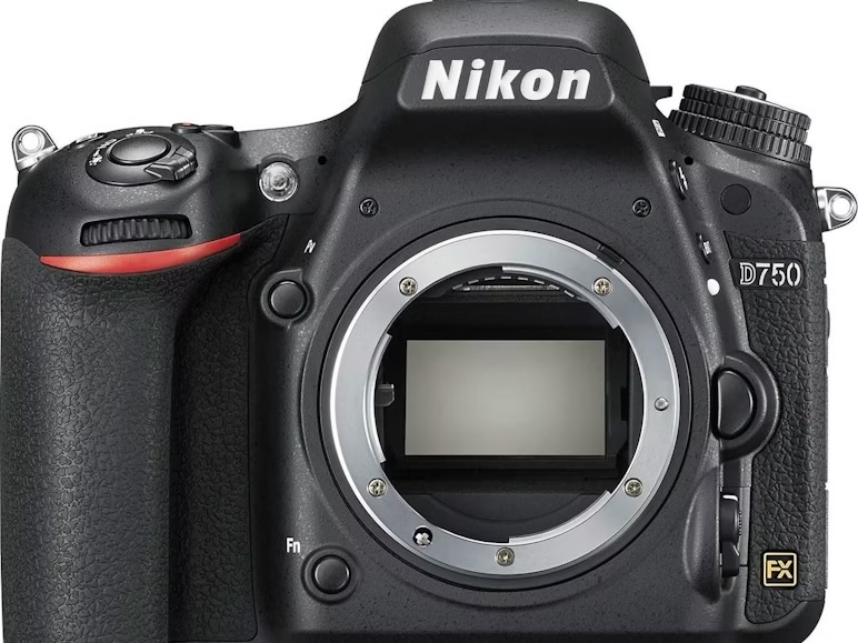 Nikon d750 body