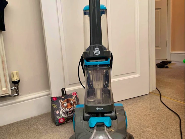 Dirt master carpet cleaner