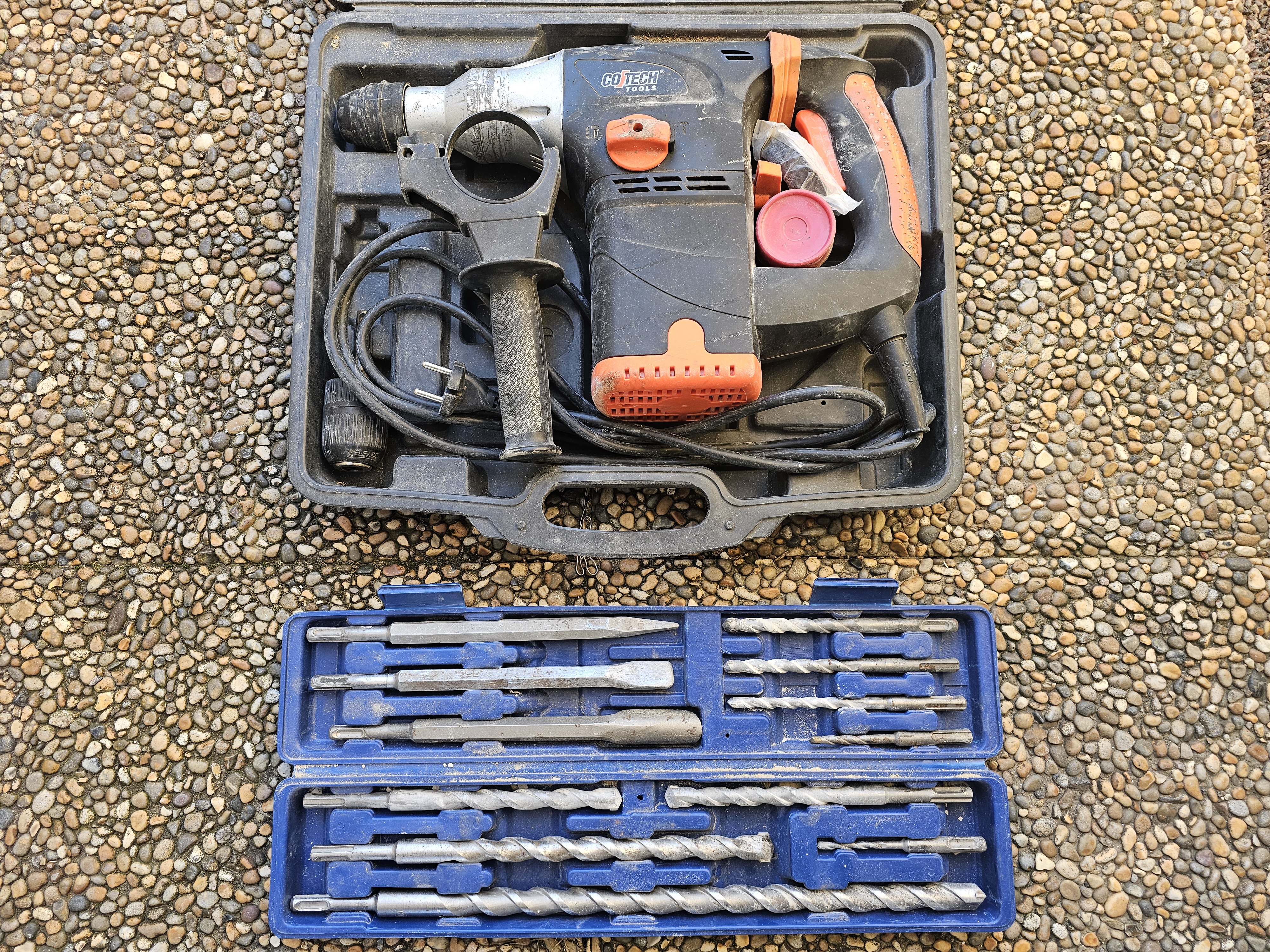 Borrhammare & bilmaskin inkl mejslar