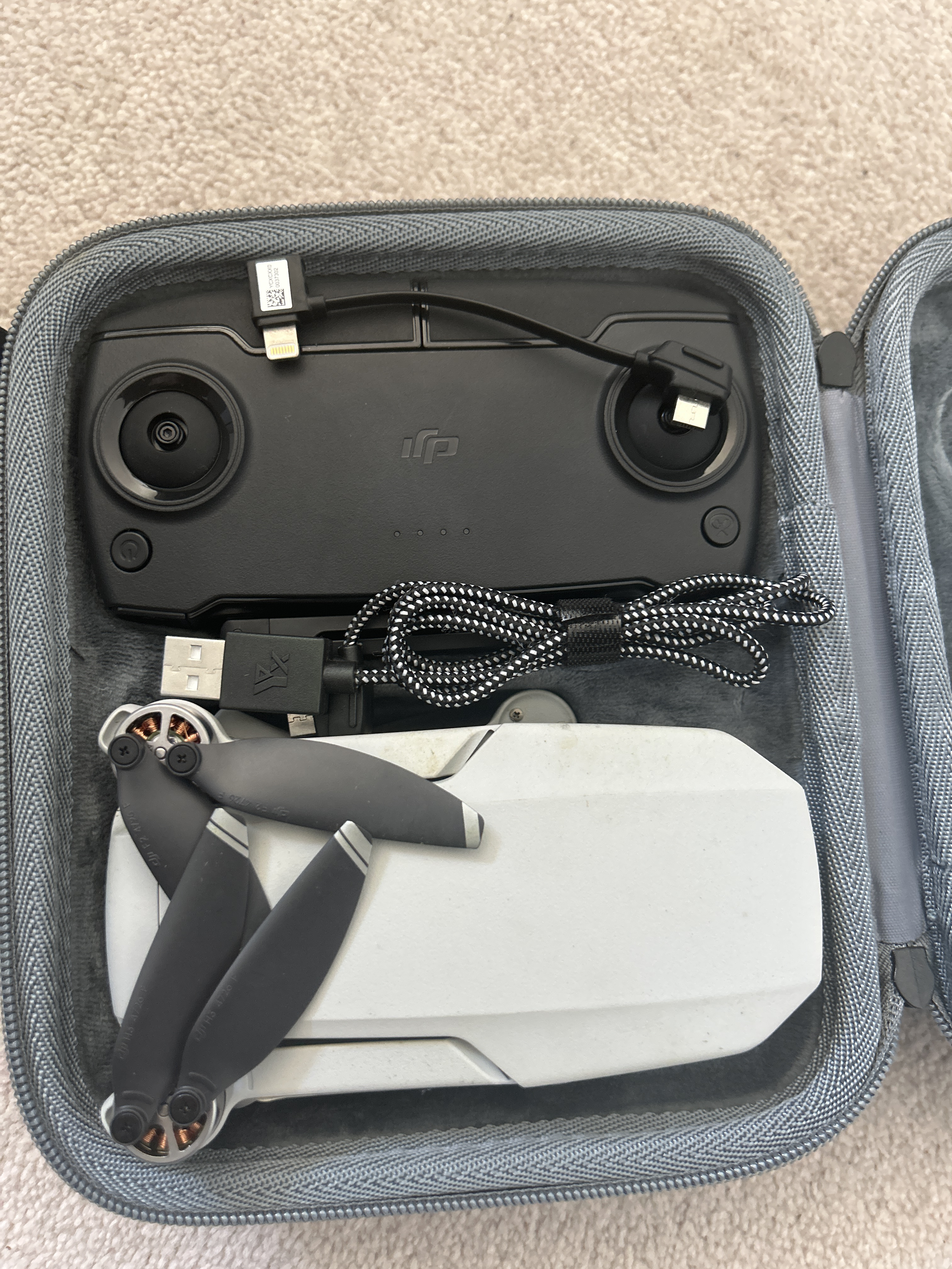 Dji mavic mini drone